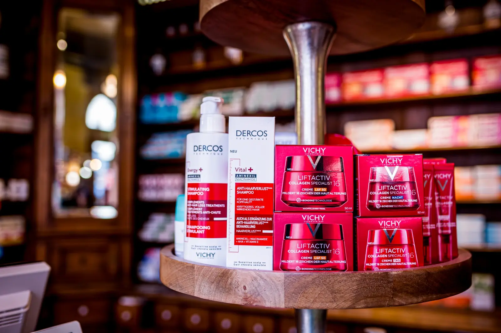 Vichy und Dercos Pflegeprodukte im Sortiment der Mohren-Apotheke am Rathaus in Fürth Vichy und Dercos Pflegeprodukte im Sortiment der Mohren-Apotheke am Rathaus in Fürth